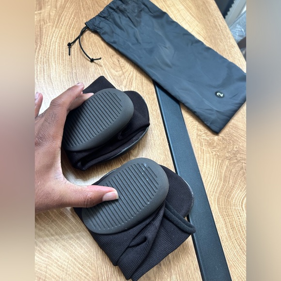 YZY PODS Brand New!! Limited Edition! Authentic! Brand New! #Yeezy - Picture 4 of 7